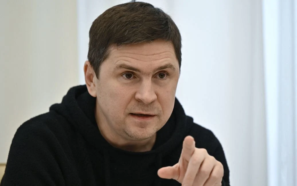 У Зеленського назвали три варіанти закінчення війни